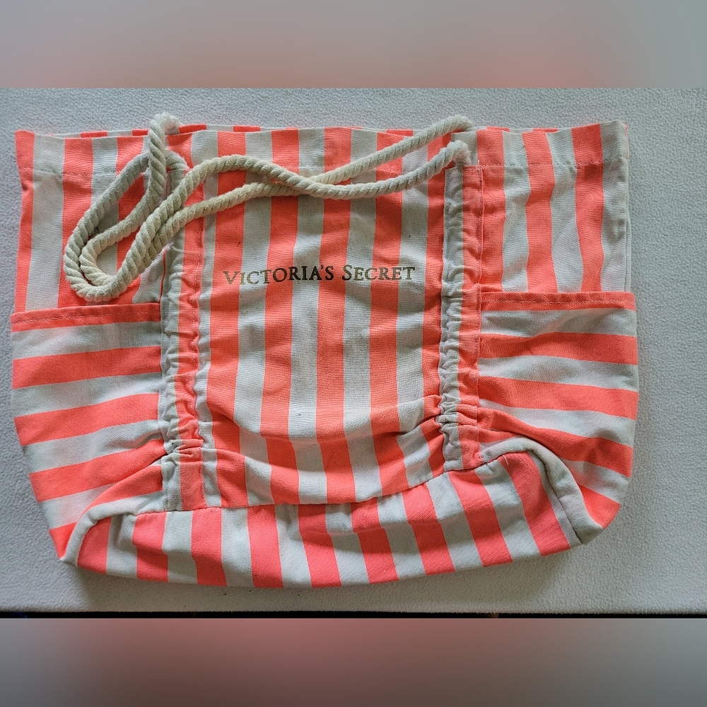 Victoria's Secret Pink and White Striped Tote Bag,Rope Handles, Good Pre-owned
